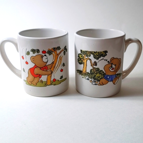 Set of 2 - Vintage Bear Mug - Picture 2 of 8